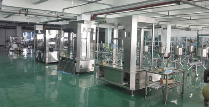 八頭香菇醬灌裝機