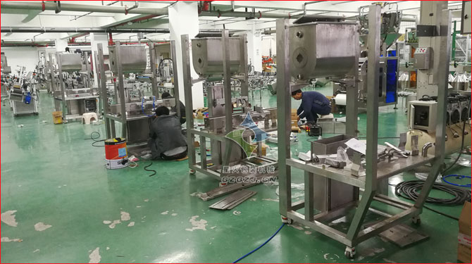 全自動烤肉醬灌裝機/燒烤醬自動灌裝機